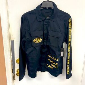 NWT Petals and Peacocks Handle With Care Button Up Longsleeve Large Zuniga